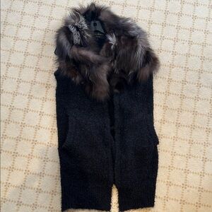 Linda Richard’s Black Open-Front Coatigan with Faux Fur Collar size S